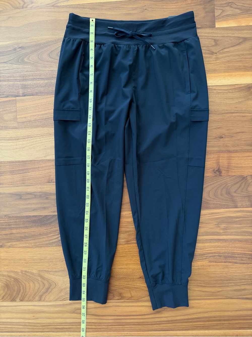 NWT CALIA Journey True Light Cargo Pocket Joggers Pants Size M True Black - Picture 6 of 14